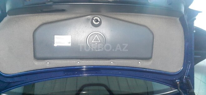 BMW 528 2000, 520,000 km - 2.8 l - Sumqayıt