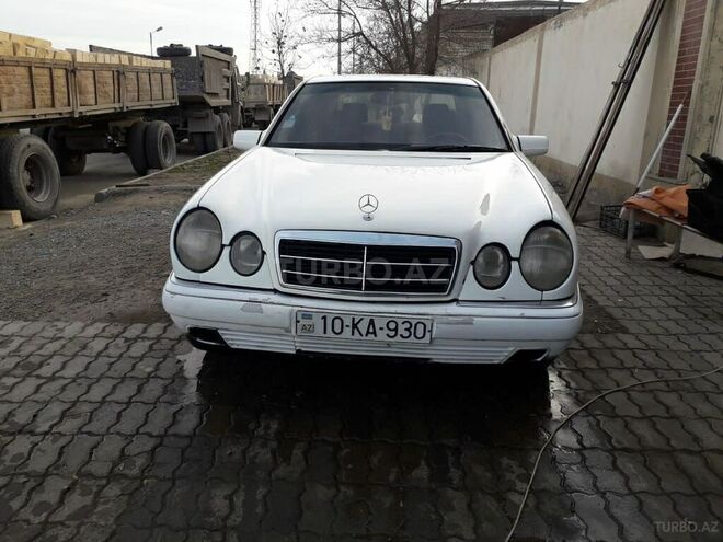 Mercedes E 230 1996, 575,600 km - 2.3 л - Gəncə