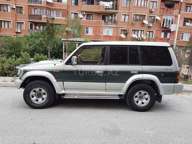 Mitsubishi Pajero 1994, 325,000 km - 2.8 l - Bakı