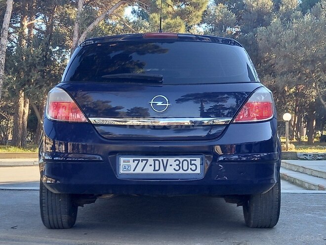 Opel Astra 2006, 221,000 km - 1.4 l - Bakı