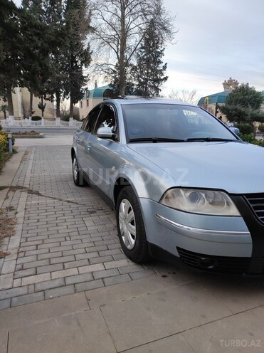 Volkswagen Passat 2002, 250,000 km - 2.0 l - Goranboy