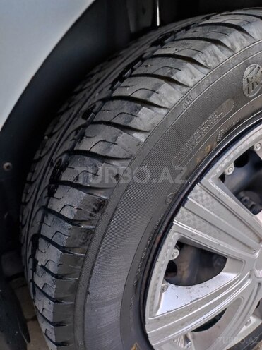 Volkswagen Passat 2002, 250,000 km - 2.0 l - Goranboy