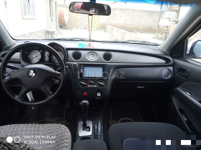 Mitsubishi Outlander 2002, 260,000 km - 2.4 l - Bakı