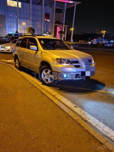 Mitsubishi Outlander 2002, 260,000 km - 2.4 l - Bakı