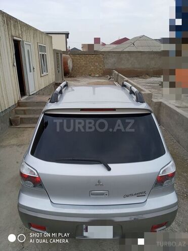 Mitsubishi Outlander 2002, 260,000 km - 2.4 l - Bakı