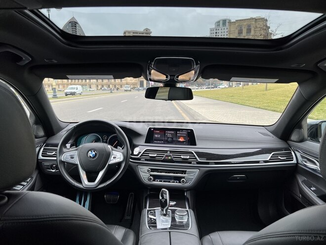 BMW 740 2018, 107,000 km - 3.0 l - Bakı