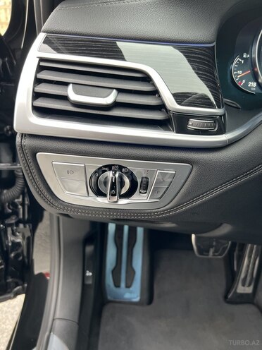 BMW 740 2018, 107,000 km - 3.0 l - Bakı