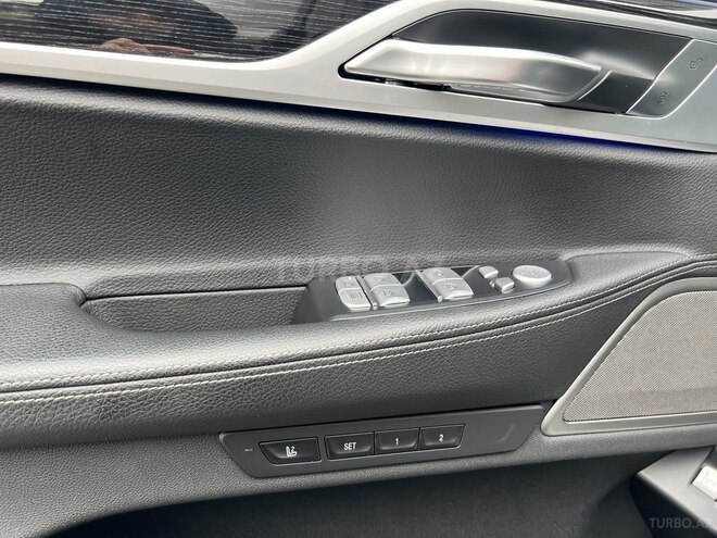 BMW 740 2018, 107,000 km - 3.0 l - Bakı