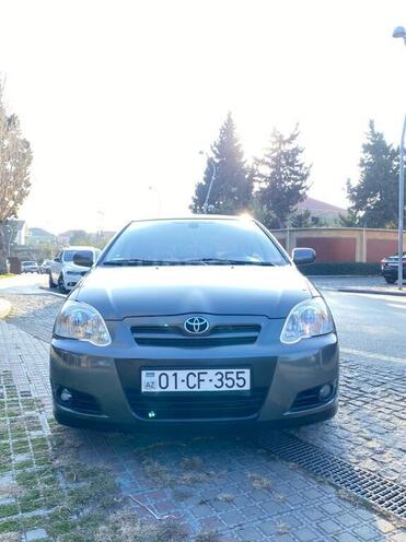 Toyota Corolla 2005, 225,000 km - 1.4 l - Bakı