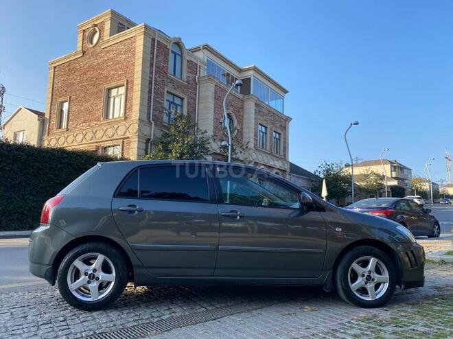 Toyota Corolla 2005, 225,000 km - 1.4 l - Bakı