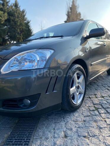 Toyota Corolla 2005, 225,000 km - 1.4 l - Bakı