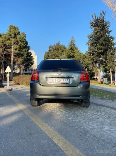 Toyota Corolla 2005, 225,000 km - 1.4 l - Bakı