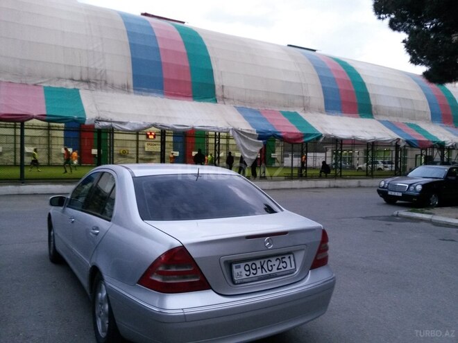 Mercedes C 200 2000, 287,000 km - 2.0 l - Bakı