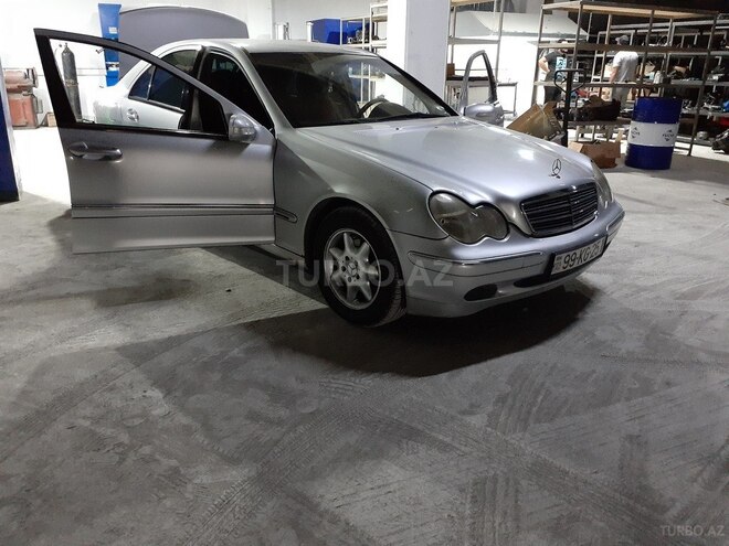 Mercedes C 200 2000, 287,000 km - 2.0 l - Bakı
