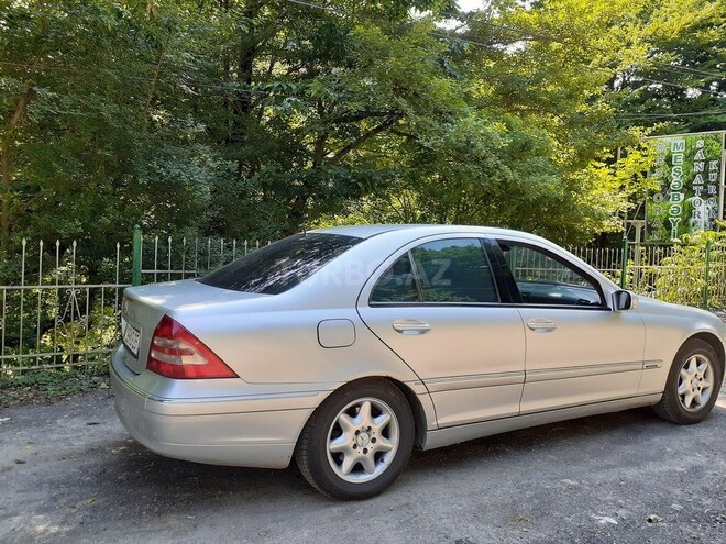 Mercedes C 200 2000, 287,000 km - 2.0 l - Bakı