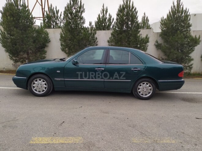 Mercedes E 230 1997, 297,956 km - 2.3 l - Bakı