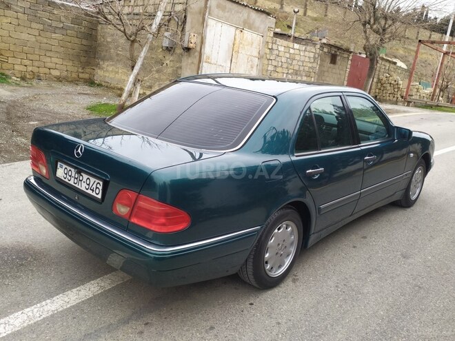 Mercedes E 230 1997, 297,956 km - 2.3 l - Bakı