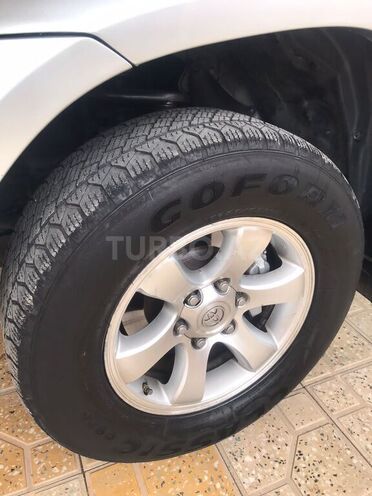 Toyota Prado 2004, 245,686 km - 3.4 l - Beyləqan