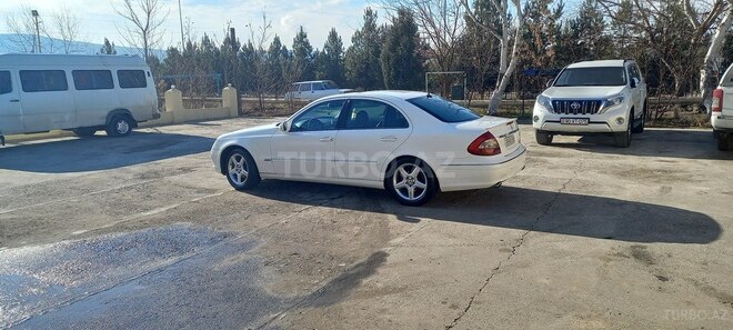 Mercedes E 200 2002, 231,639 km - 2.0 l - Şirvan