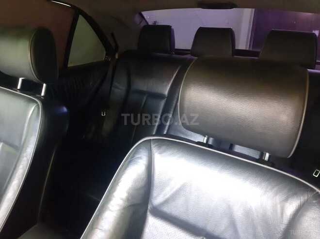Mercedes E 320 2000, 280,000 km - 3.2 l - Gəncə