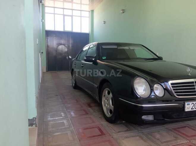 Mercedes E 320 2000, 280,000 km - 3.2 l - Gəncə