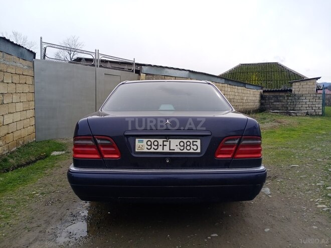 Mercedes E 240 1997, 308,659 km - 2.4 л - Masallı
