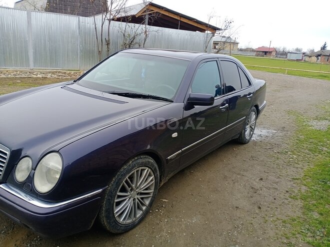 Mercedes E 240 1997, 308,659 km - 2.4 л - Masallı