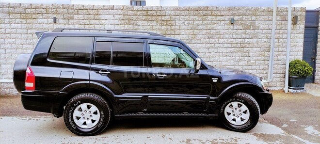 Mitsubishi Pajero 2005, 275,000 km - 3.0 l - Bakı