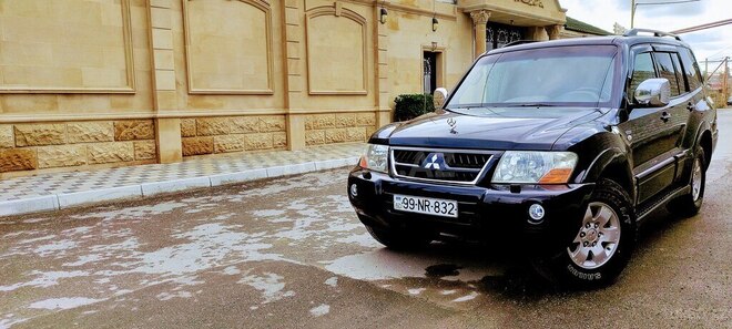 Mitsubishi Pajero 2005, 275,000 km - 3.0 l - Bakı