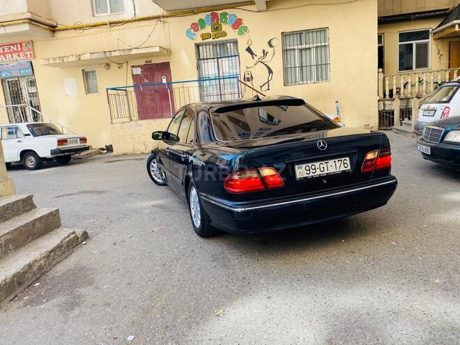 Mercedes E 270 2001, 432,000 km - 2.7 л - Bakı