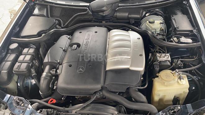 Mercedes E 270 2001, 432,000 km - 2.7 л - Bakı