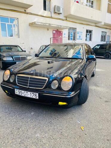 Mercedes E 270 2001, 432,000 km - 2.7 л - Bakı