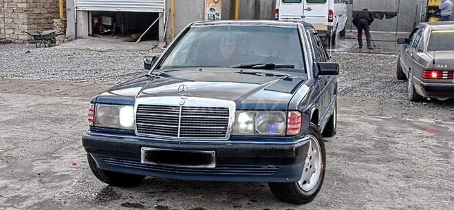 Mercedes 190 1991, 290,000 km - 2.0 l - Bakı