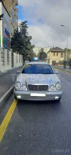 Mercedes E 320 1998, 286,000 km - 3.2 л - Bakı