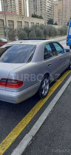Mercedes E 320 1998, 286,000 km - 3.2 л - Bakı