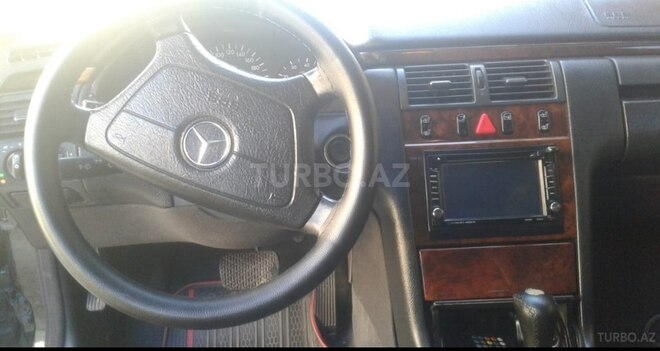 Mercedes E 240 1999, 210,000 km - 2.4 l - Tərtər