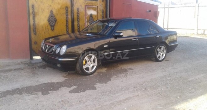 Mercedes E 240 1999, 210,000 km - 2.4 l - Tərtər