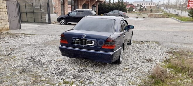 Mercedes C 220 1999, 386,000 km - 2.2 l - Bakı