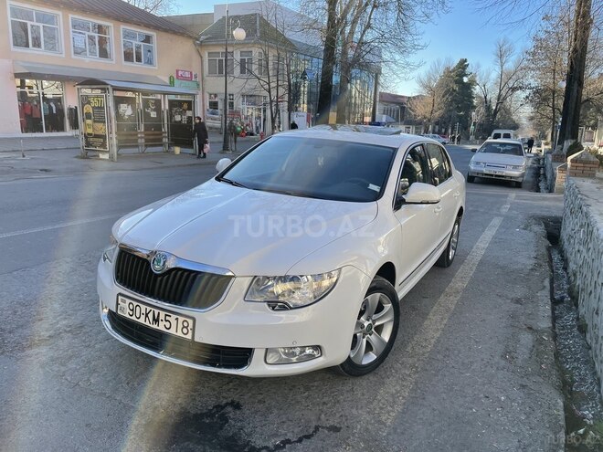 Skoda Superb 2010, 265,000 km - 1.8 l - Şəki