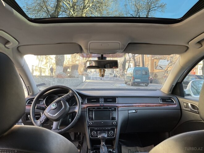 Skoda Superb 2010, 265,000 km - 1.8 l - Şəki