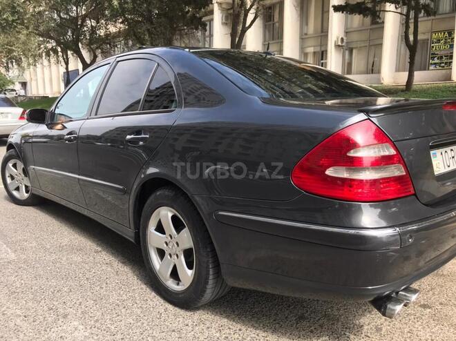 Mercedes E 270 2002, 287,000 km - 2.7 l - Bakı