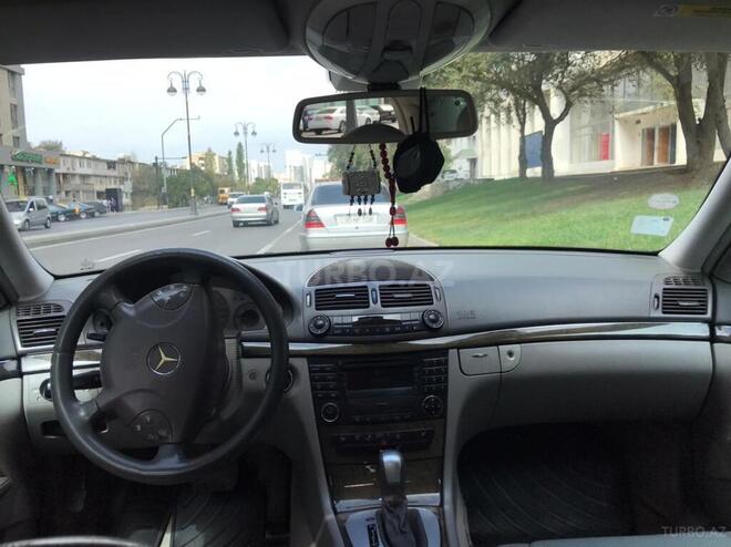 Mercedes E 270 2002, 287,000 km - 2.7 l - Bakı