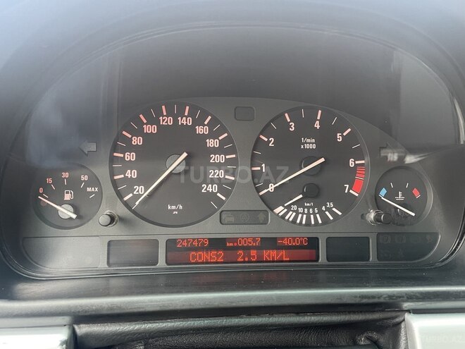 BMW 525 2002, 247,000 km - 2.5 l - Bakı