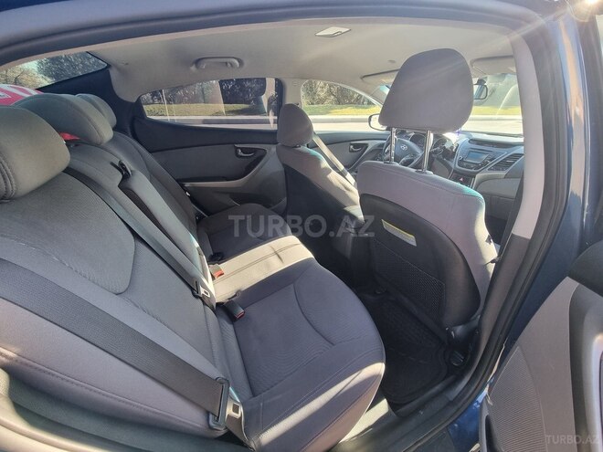 Hyundai Elantra 2015, 71,000 km - 1.6 l - Bakı