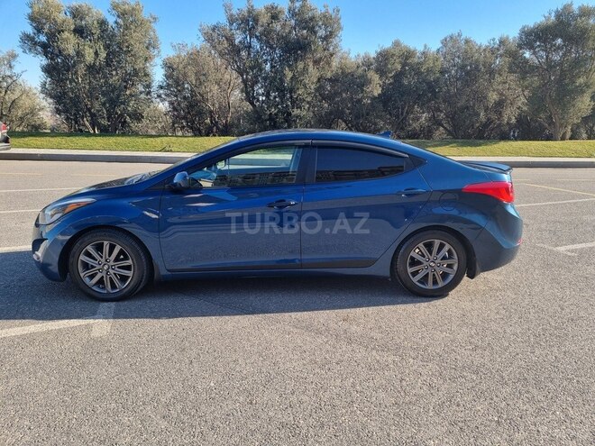 Hyundai Elantra 2015, 71,000 km - 1.6 l - Bakı