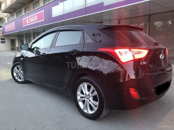 Hyundai i30 2013, 90,000 km - 1.6 л - Bakı