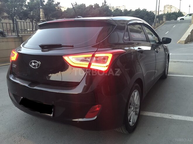 Hyundai i30 2013, 90,000 km - 1.6 л - Bakı
