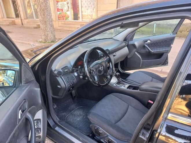 Mercedes C 200 2001, 21,543 km - 2.0 l - Gəncə