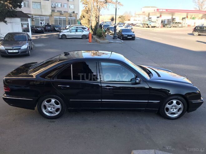 Mercedes E 220 2000, 500,000 km - 2.2 l - Bakı