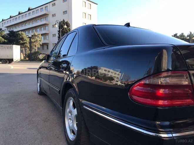 Mercedes E 220 2000, 500,000 km - 2.2 l - Bakı